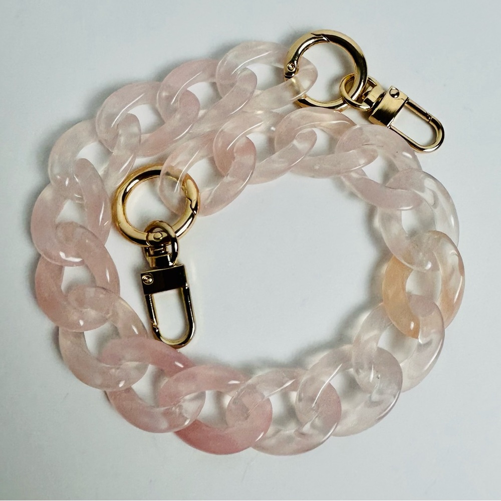 Acrylic translucent chunky chain link strap/charm, pink